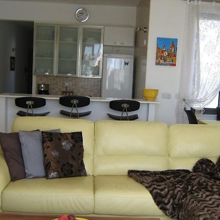 Apartment In Марсаскала Экстерьер фото